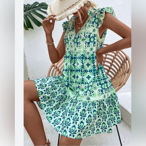 SHEIN Dresses & Skirts - SHEIN Blue and Green Ruffle Dress Size XXL